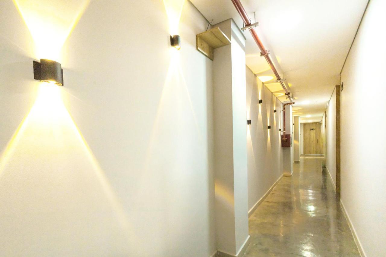 קאלי Altio Hotel מראה חיצוני תמונה